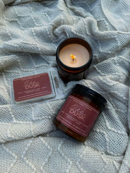 October Dusk 9oz Candle.